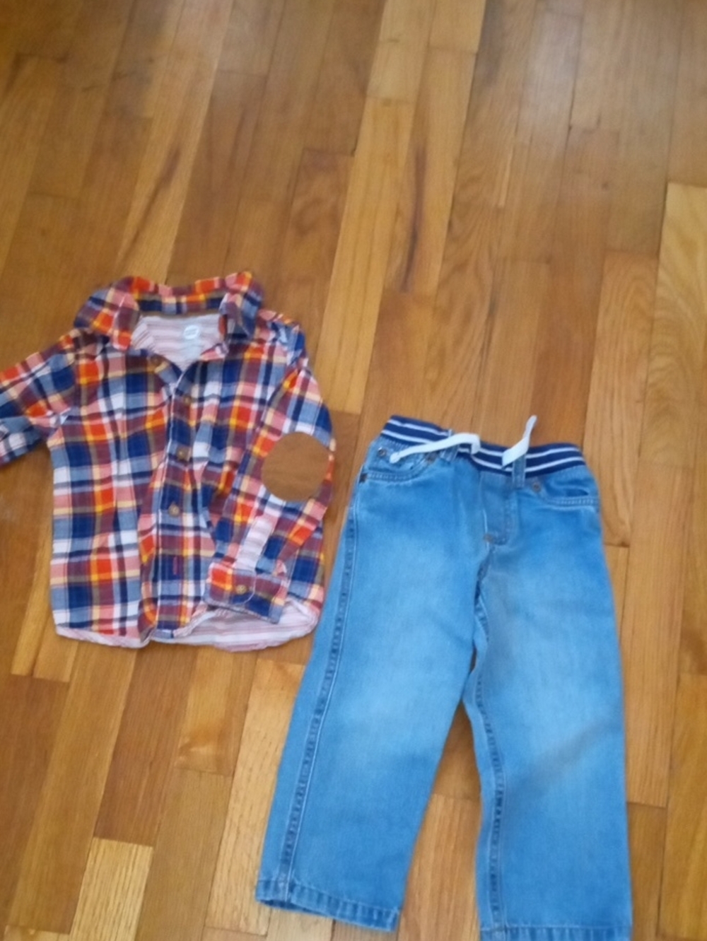 boys 3t plaid long sleeve button up with jeans
